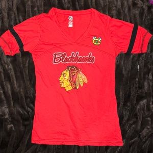NHL Blackhawks Women’s Shirt ❤️
